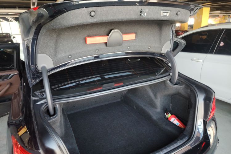 宝马5系 2020款 525Li M运动套装局部细节23