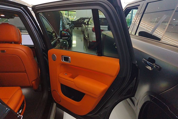 理想汽车 理想L9 2024款 Ultra中控内饰7006