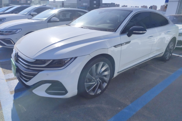 一汽-大众CC 2023款 380TSI 夺目版车身外观4