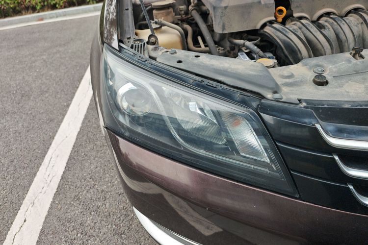 吉利汽车 帝豪 2016款 三厢 1.5L CVT豪华型车身外观8