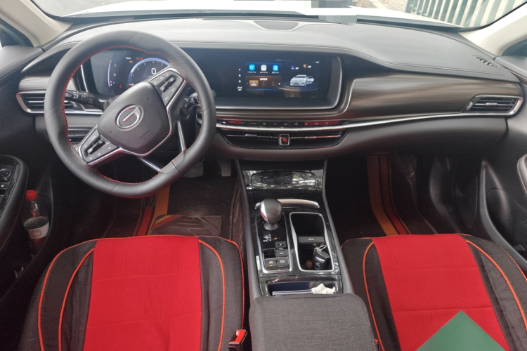 广汽传祺 传祺GA6 2022款 270T 自动精英版中控内饰12