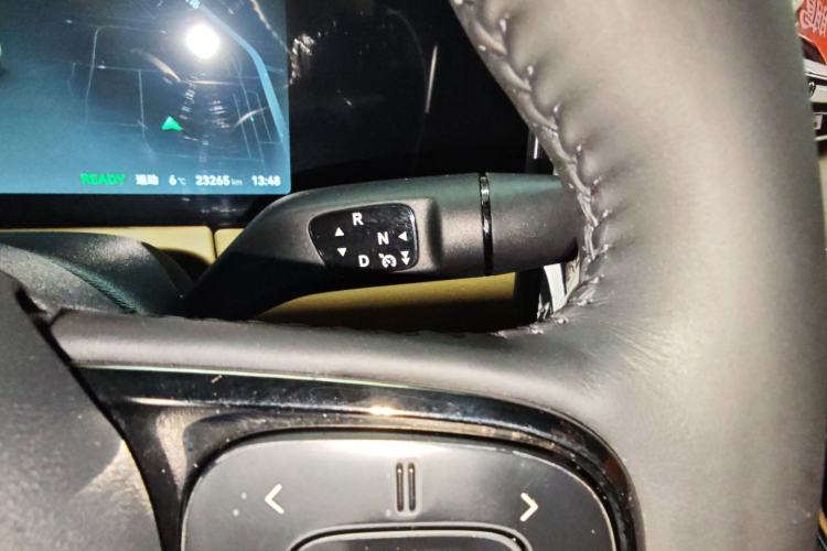 零跑汽车 零跑C11 2024款 增程 300尊享版中控内饰18