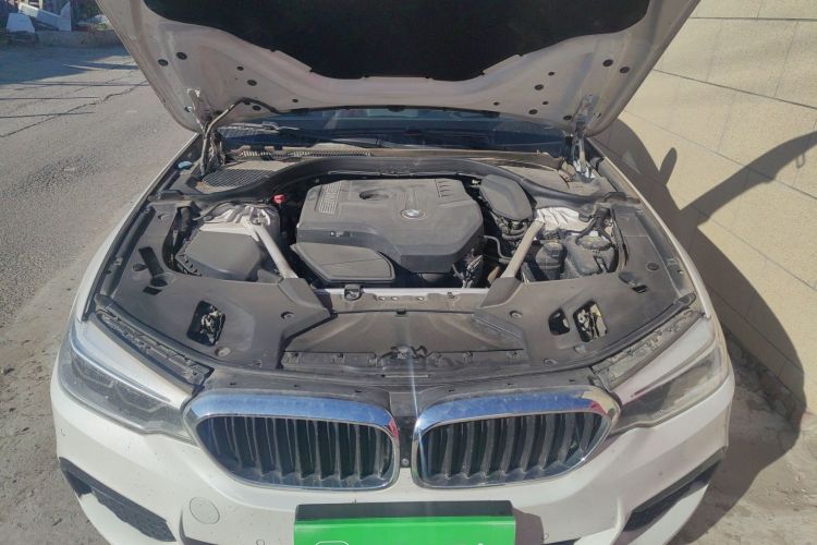 宝马5系 2020款 530Li 尊享型 M运动套装局部细节24