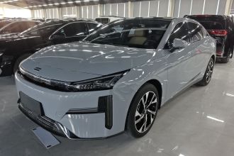 吉利银河 银河L6 2023款 125km 星舰