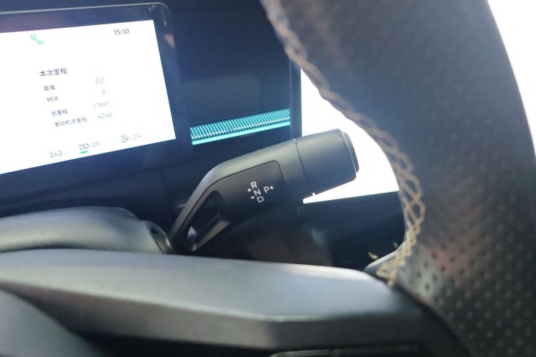 领克07 2024款 EM-P 126长续航 Halo中控内饰18