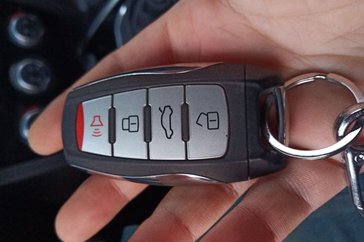 哈弗H6 2018款 红标 运动版 1.5T 手动两驱精英型中控内饰11