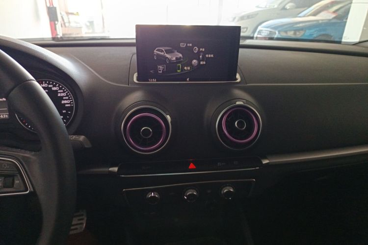 奥迪A3 2019款 Sportback 35 TFSI 进取型 国V中控内饰16