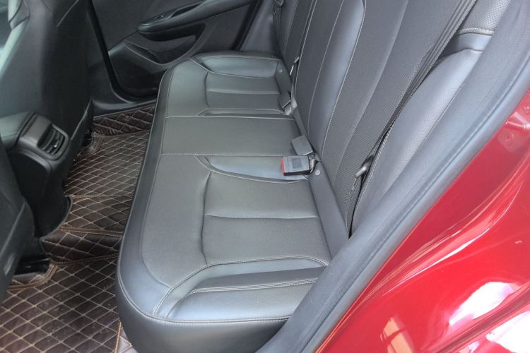 别克 英朗 2021款 改款 典范 1.5L 自动精英型中控内饰21