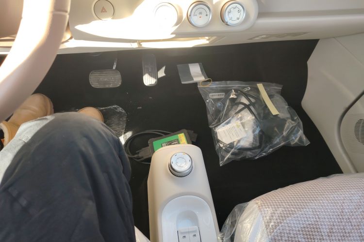 五菱汽车 宏光MINIEV 2024款 第三代 215km 青春版中控内饰18