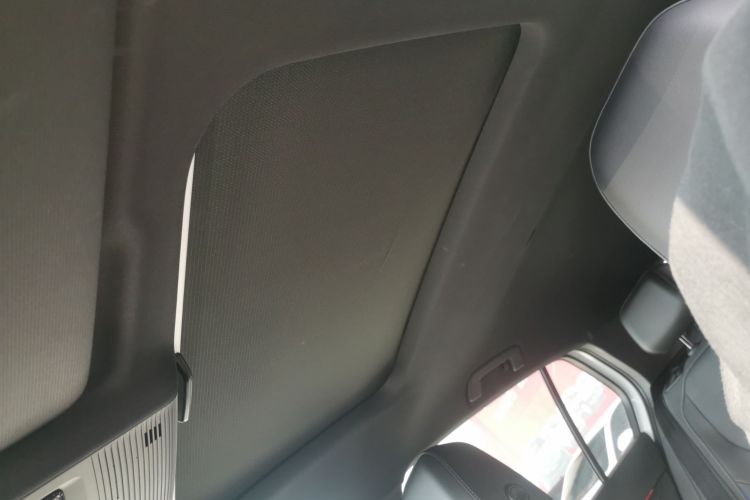 大众 高尔夫 2025款 300TSI R-Line中控内饰22