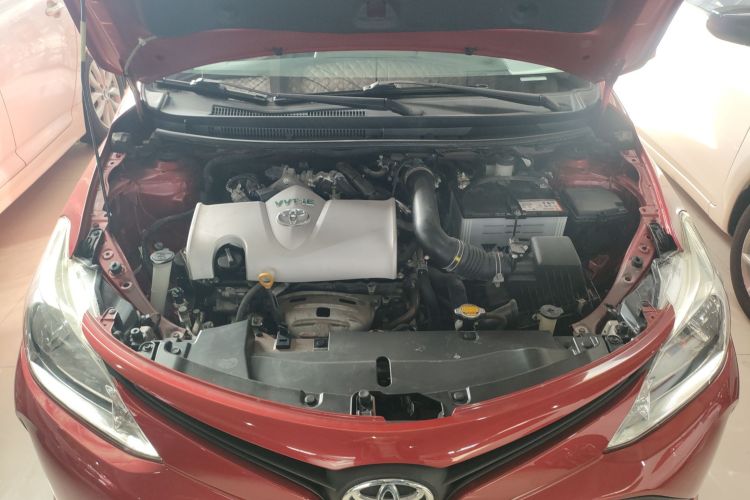 丰田 威驰 2019款 1.5L CVT创行版机舱底盘24