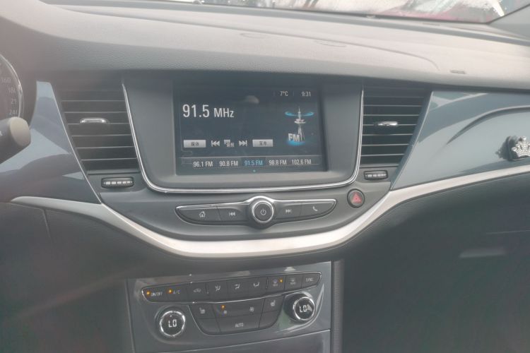 别克 威朗 2016款 两厢 15S 自动领先型局部细节16