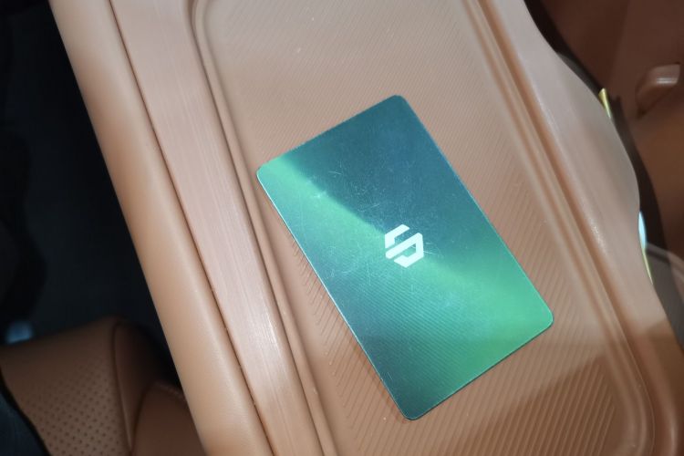 零跑汽车 零跑C16 2024款 增程 200激光雷达版中控内饰7001