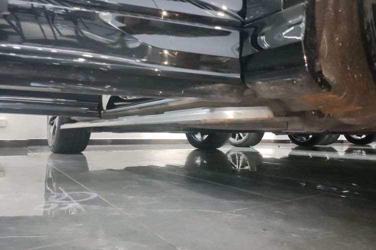 奥迪Q7 2023款 55 TFSI quattro S line运动型局部细节9001