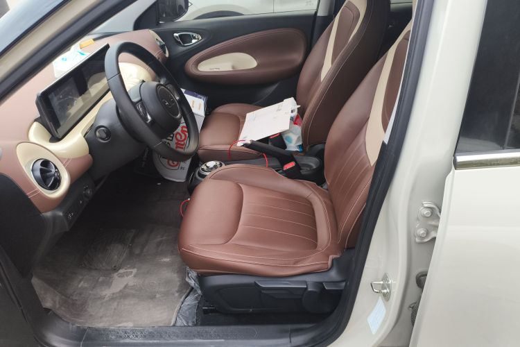 五菱汽车 五菱缤果 2023款 203km 舒享款中控内饰19