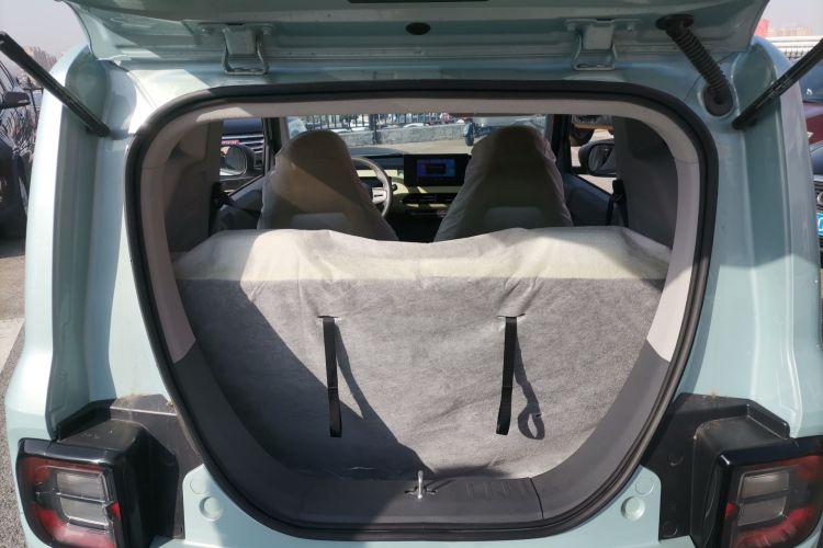 吉利银河 2024款 熊猫mini 200km 耐力熊机舱底盘23