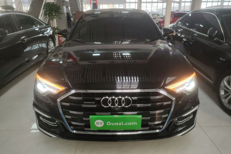 奥迪A6L 2023款 45 TFSI quattro 臻选动感型车身外观2