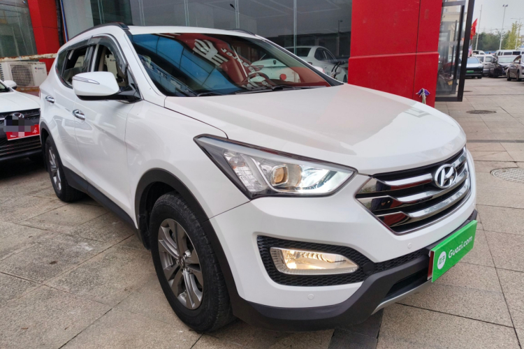 现代 胜达 2013款 2.0T 自动两驱时尚型车身外观3