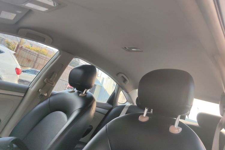 日产 轩逸 2012款 经典 1.6XE 自动舒适版局部细节22