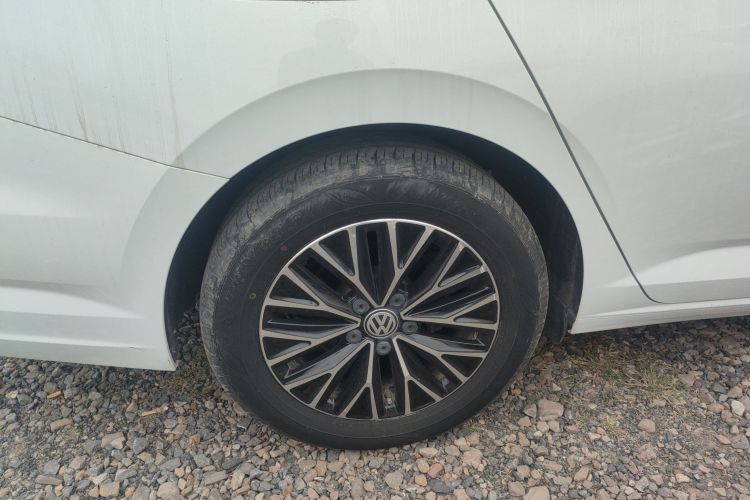 大众 速腾 2019款 200TSI DSG舒适型 国VI车身外观6008