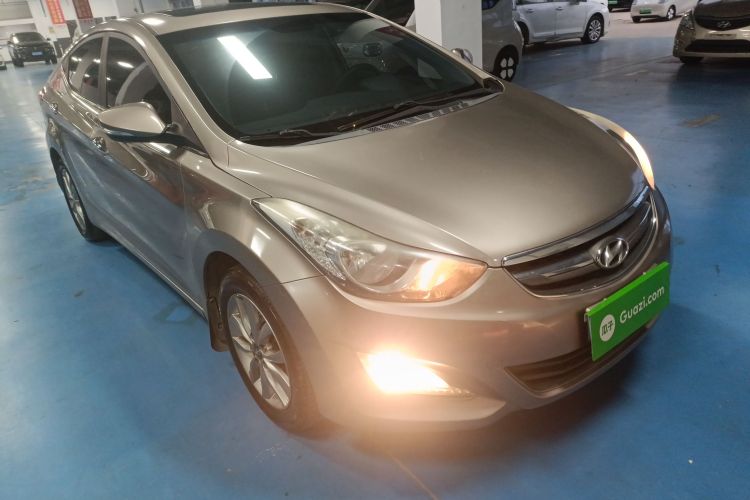 现代 朗动 2015款 1.6L 手动领先型车身外观3