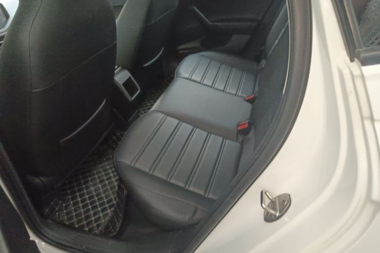 大众 Polo 2019款 Plus 1.5L 自动全景乐享版中控内饰7004