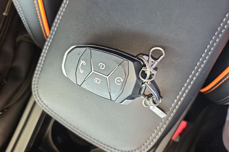 领克02 Hatchback 2021款 2.0TD Halo中控内饰7001