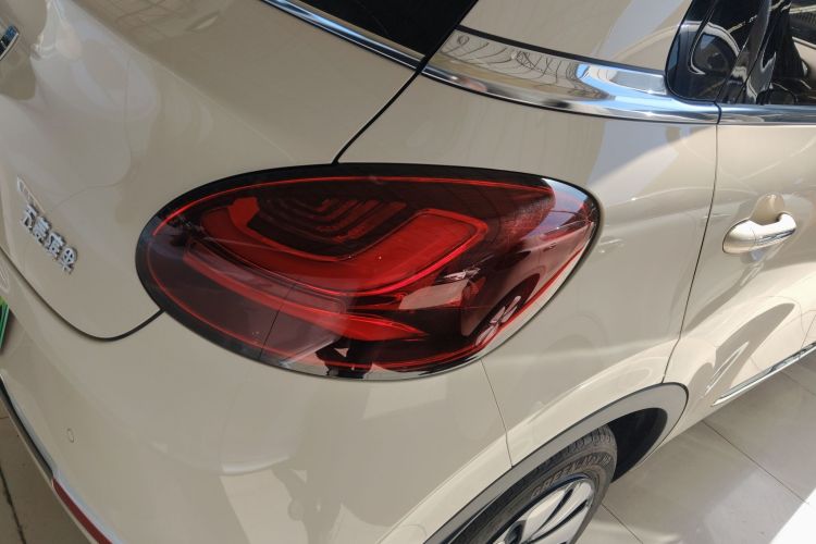 五菱汽车 五菱缤果 2025款 333km 灵犀互联款车身外观9