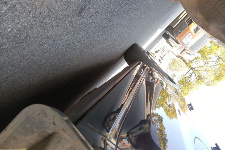 理想汽车 理想L8 2023款 Air局部细节9001