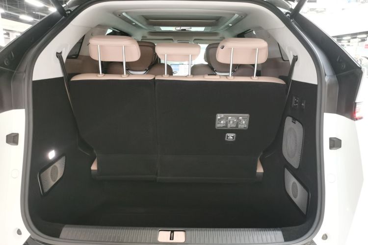 小鹏X9 2024款 640四驱高性能Max局部细节23