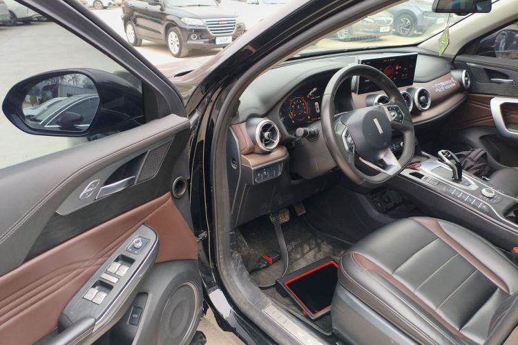 魏牌 VV5 2021款 1.5T 两驱智先锋中控内饰7003