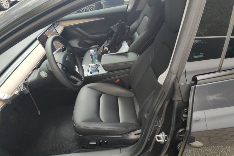 特斯拉 Model 3 2021款 标准续航后驱升级版局部细节19