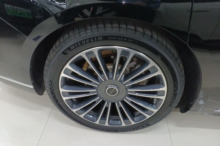 鸿蒙智行 享界S9 2024款 纯电 Ultra 四驱旗舰版车身外观6008