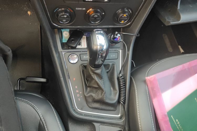 大众 朗行 2017款 230TSI DSG舒适版中控内饰18