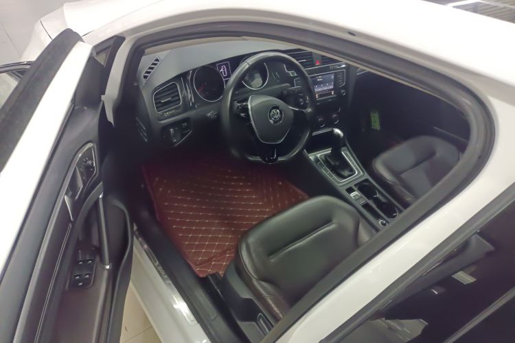 大众 高尔夫 2017款 230TSI 自动舒适百万辆纪念版中控内饰7003