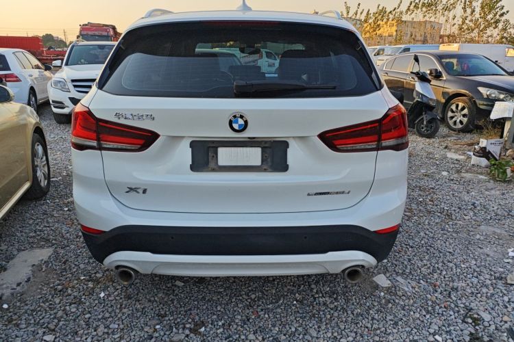 宝马X1 2021款 sDrive25Li 领先型车身外观6