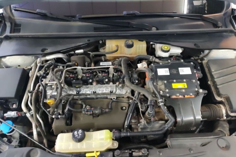 广汽传祺 2023款 影豹H 智能混动版机舱底盘24