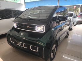 宝骏KiWi EV 2022款 艺术家轻享版 磷酸铁锂