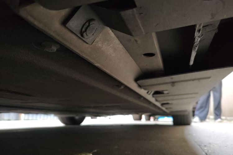 小鹏P7 2022款 670N+局部细节9004