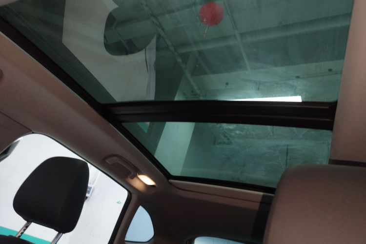 宝马X1 2016款 sDrive18Li 时尚型中控内饰22