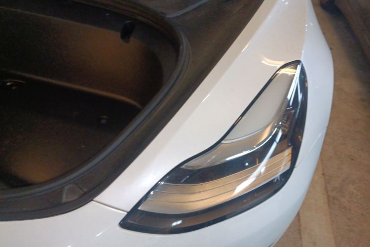 特斯拉 Model 3 2020款 改款 标准续航后驱升级版局部细节9007