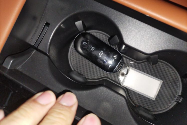 鸿蒙智行 问界M7 2024款 1.5T 智驾四驱Pro版 5座中控内饰11