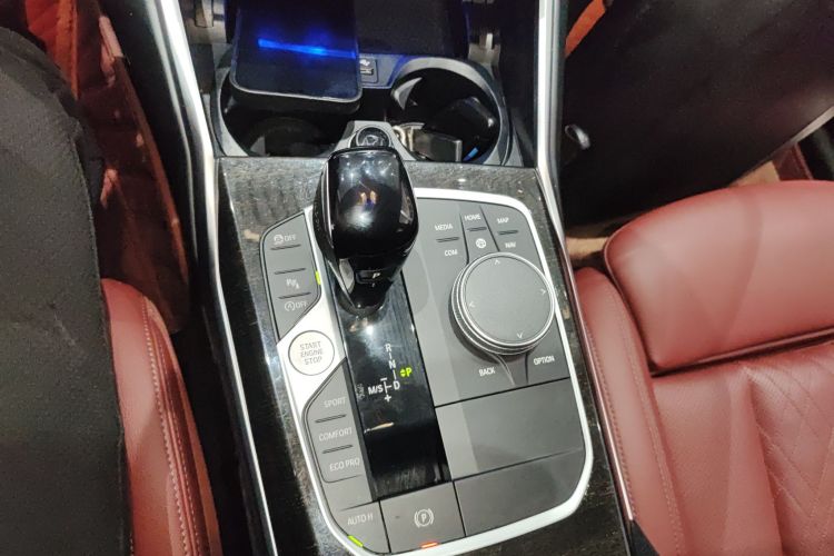 宝马3系 2022款 改款 325Li M运动套装局部细节18