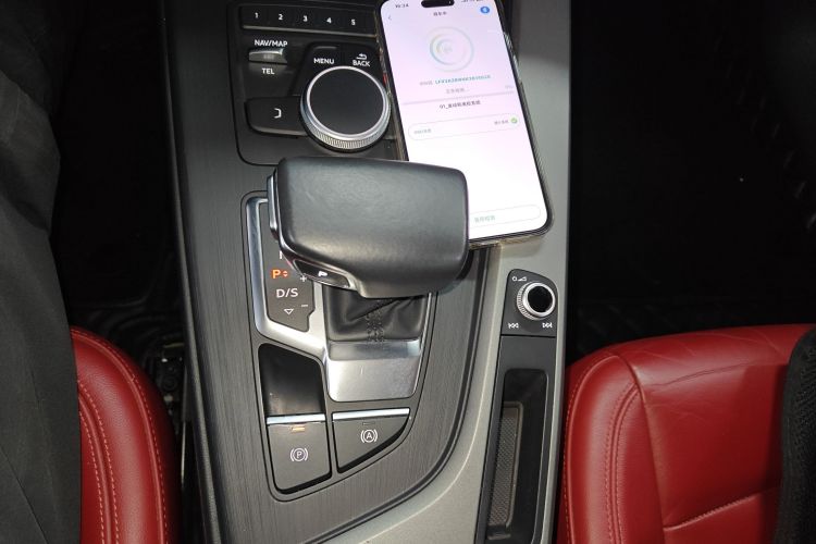 奥迪A4L 2019款 40 TFSI 进取型 国VI局部细节18