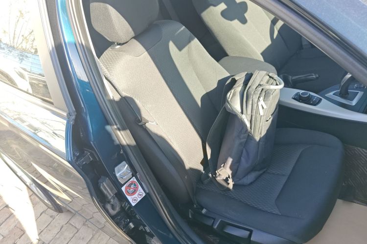 宝马1系(进口) 2016款 118i 领先型局部细节41