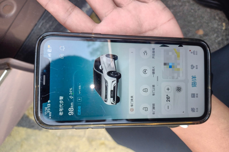 比亚迪 海豚 2021款 405km 时尚版中控内饰11