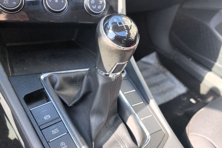 大众 宝来 2020款 1.5L 手动舒适型中控内饰18