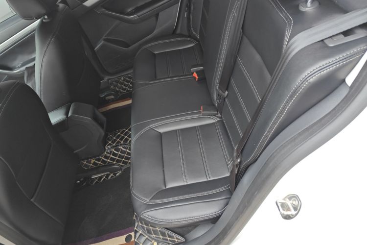 大众 朗逸 2015款 1.6L 手动风尚版中控内饰21