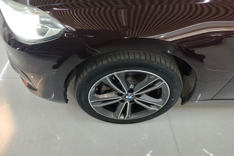 宝马1系 2018款 118i 运动型车身外观6007