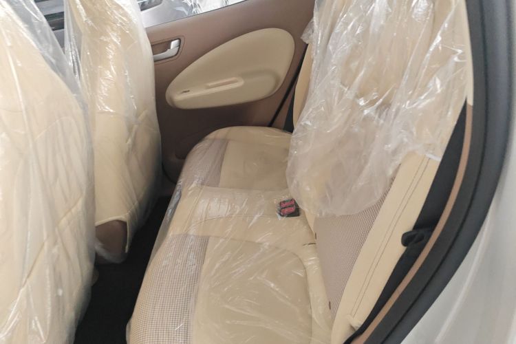 五菱汽车 宏光MINIEV 2025款 四门版 进阶款中控内饰21